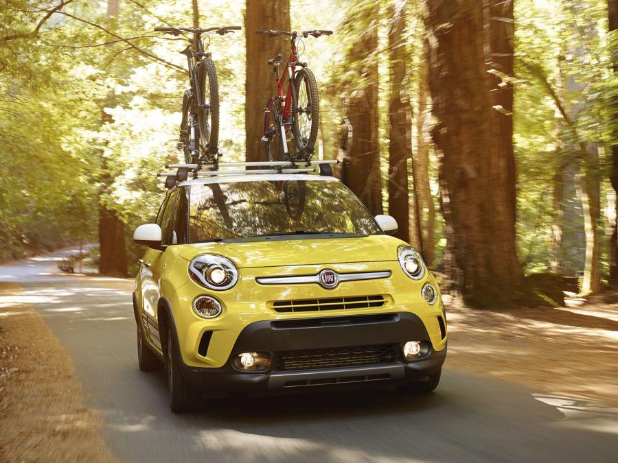  Fiat 500L Trekking 2013 года  (US) (фото 37 из 44)